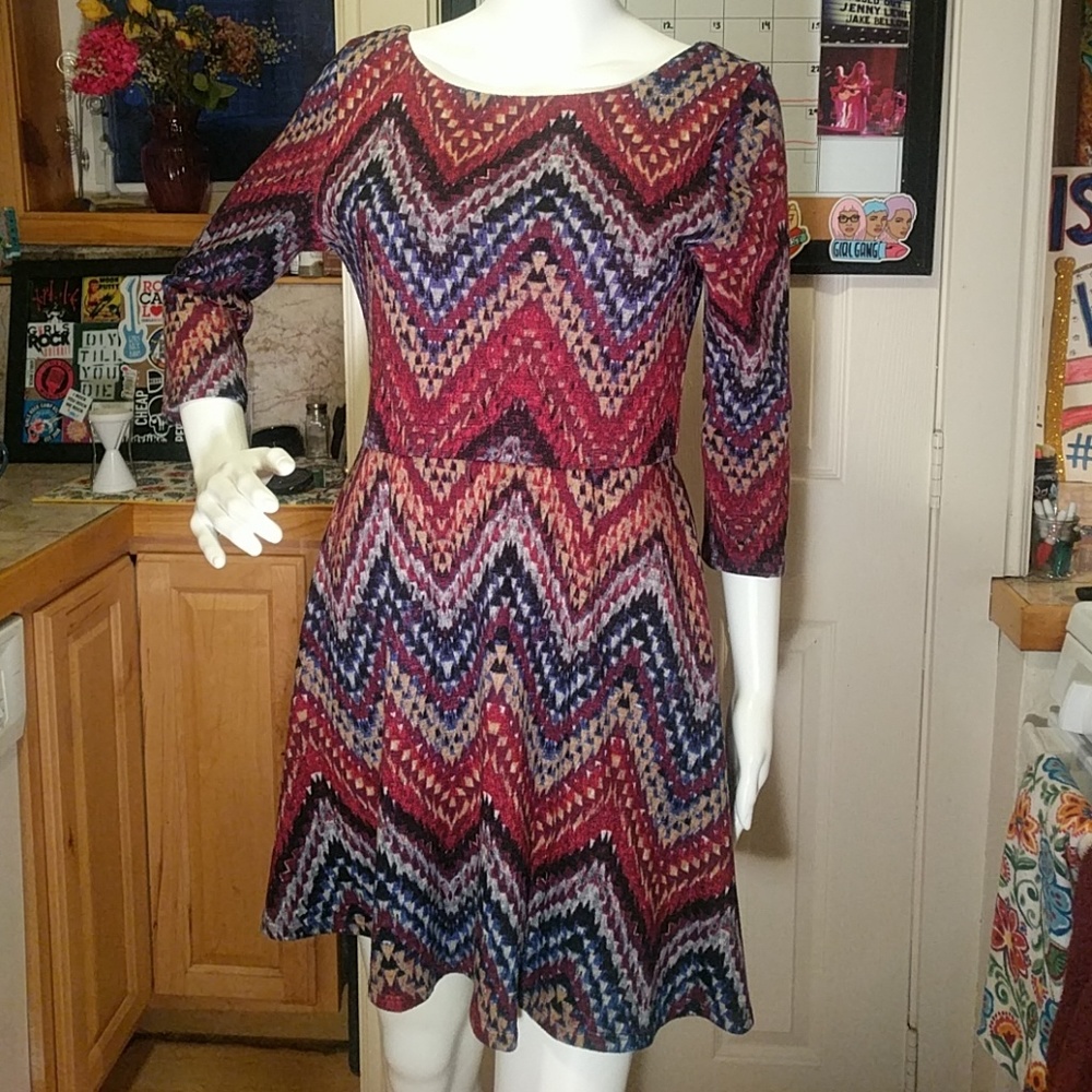 Long-sleeve dress